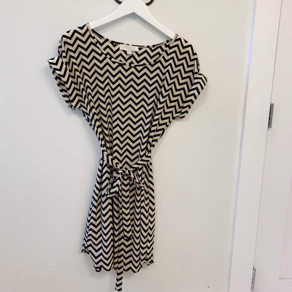 Chevron Shift Dress - Picture 1 of 2